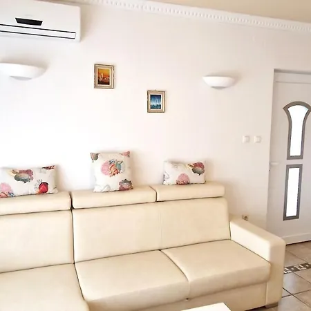 Damijan Apartmán *