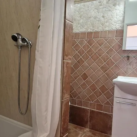 Damijan Apartman Krk Town